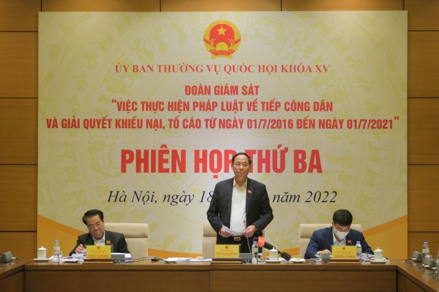 PHÓ CHỦ TỊCH QUỐC HỘI TRẦN QUANG PHƯƠNG CHỦ TRÌ PHIÊN HỌP THỨ BA ĐOÀN GIÁM SÁT CỦA QUỐC HỘI CHUYÊN ĐỀ VIỆC THỰC HIỆN PHÁP LUẬT VỀ TIẾP CÔNG DÂN VÀ GIẢI QUYẾT KHIẾU NẠI, TỐ CÁO